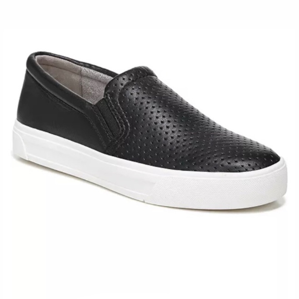 Naturalizer slip on sneakers